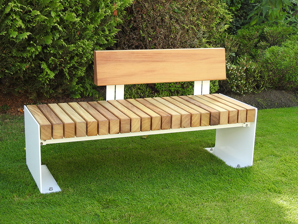 timber bench seat